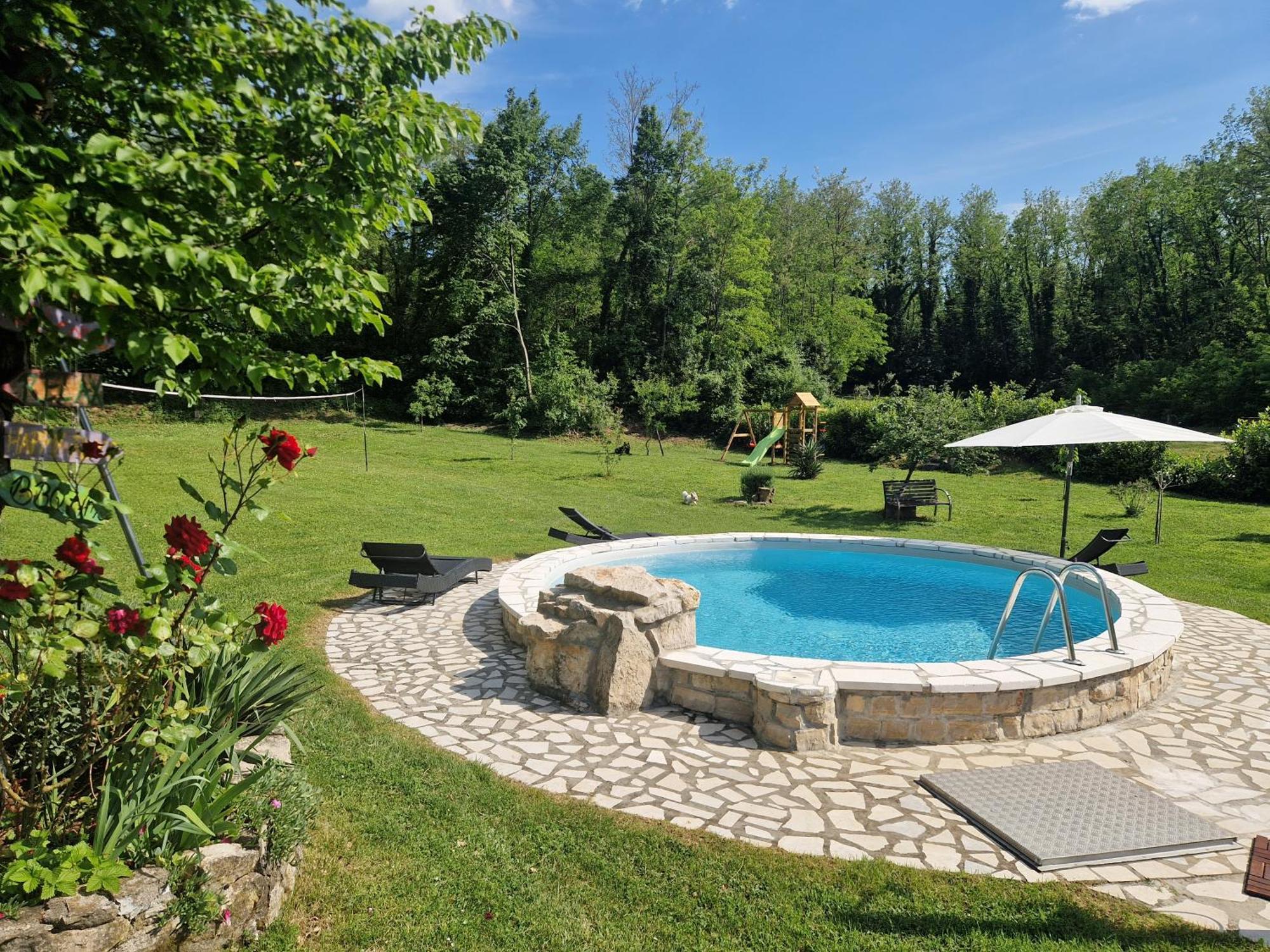 Holiday House Vuki Nedeščina Pokój zdjęcie
