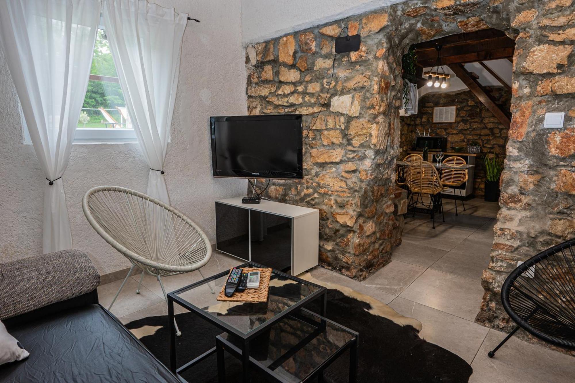 Holiday House Vuki Nedeščina Zewnętrze zdjęcie